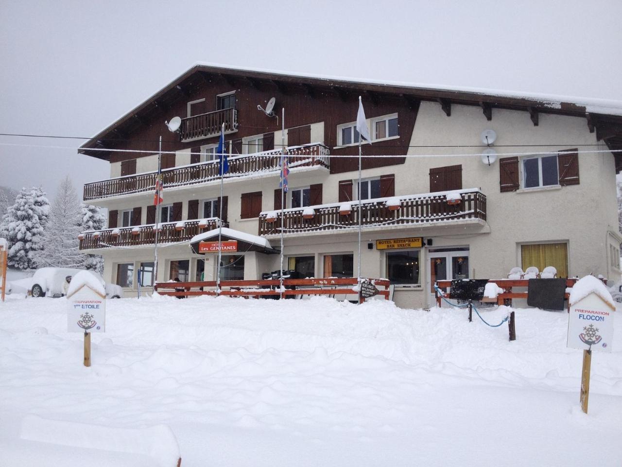 Hotel Les Gentianes La Morte Exteriér fotografie